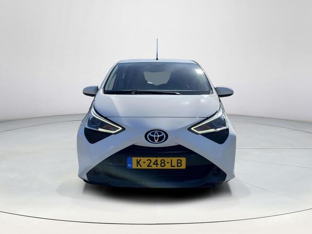 Toyota AYGO 1.0 VVT-i x-play | 5 deurs | Carplay | Airco | Parkeercamera |