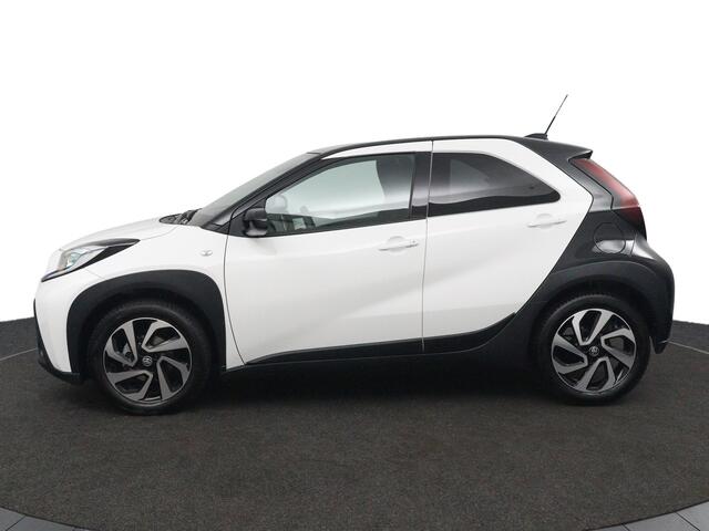 Toyota AYGO X 1.0 VVT-i S-CVT Pulse | Automaat | Led Verlichting | Climate Control | Bi-Tone |