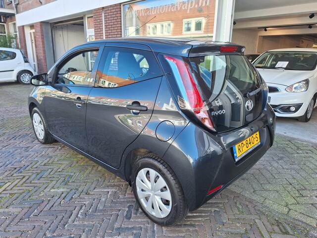 Toyota AYGO 1.0 VVT-i X-Fun 5Drs /68.000 Km/Airco/1e Eig/Bluetooth/Garantie