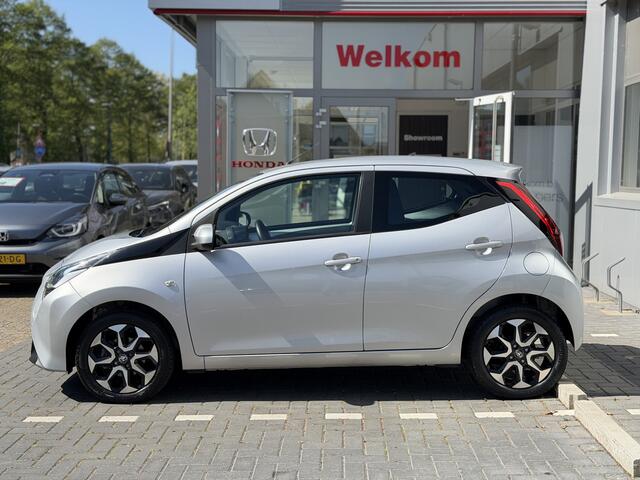 Toyota AYGO 1.0 VVT-i x-cite | GEEN AFLEVERKOSTEN | Apple/Android, Camera, Airco