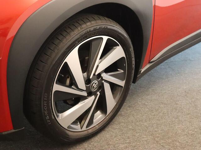 Toyota AYGO X 1.0 VVT-i MT Envy - ORIGINEEL NEDERLANDSE AUTO - PARKEERSENSOREN VOOR EN ACHTER - DRAADLOZE TELEFOONLADER - ADAPTIVE CRUISE CONTROL - NAVIGATIE - APPLE CARPLAY/ANDROID AUTO