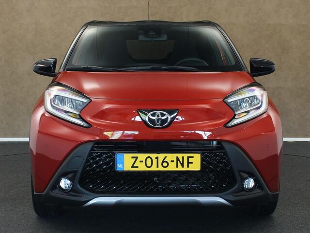 Toyota AYGO X 1.0 VVT-i MT Envy - ORIGINEEL NEDERLANDSE AUTO - PARKEERSENSOREN VOOR EN ACHTER - DRAADLOZE TELEFOONLADER - ADAPTIVE CRUISE CONTROL - NAVIGATIE - APPLE CARPLAY/ANDROID AUTO
