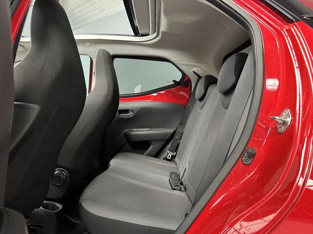 Toyota AYGO 1.0 VVT-i x-play Automaat|Cabrio|Carplay|Airco
