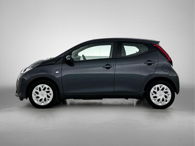 Toyota AYGO 1.0 VVT-i x-play limited