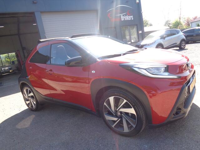Toyota AYGO X 1.0 VVT-i MT Premium Ecc, PDC v+a,Navigatie, Carplay, Cabriotop, 18 inch LMV, Trekhaak