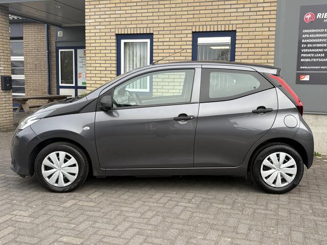 Toyota AYGO 1.0 VVT-i x-fun 1E EIGEN-BTW-AIRCO