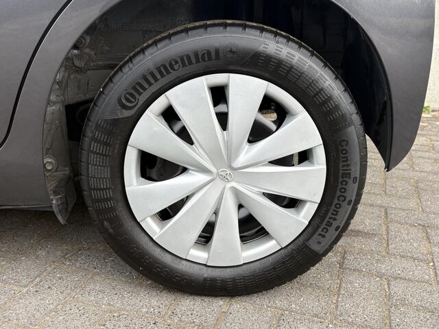 Toyota AYGO 1.0 VVT-i x-fun 1E EIGEN-BTW-AIRCO