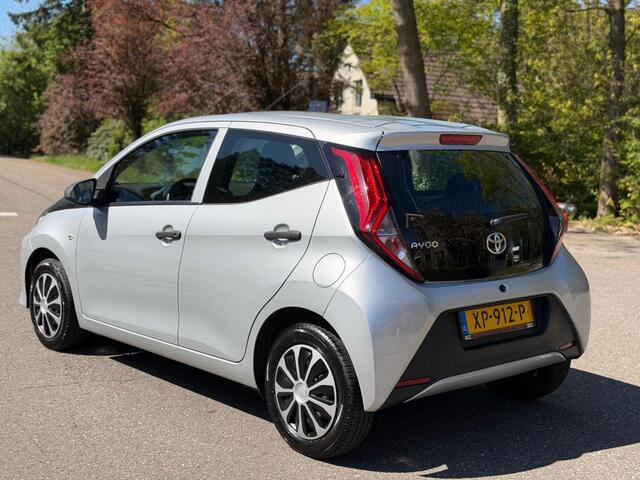 Toyota AYGO 1.0 VVT-I X-FUN - Airco - Cruise control !!!