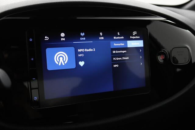 Toyota AYGO X 1.0 VVT-i MT Play | Airco | Parkeercamera | Apple carplay - Android auto |