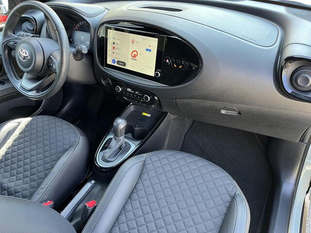 Toyota AYGO X 1.0 VVT-i S-CVT Premium | Parkeersensoren | Stoelverwarming | Carplay | Keyless entry |