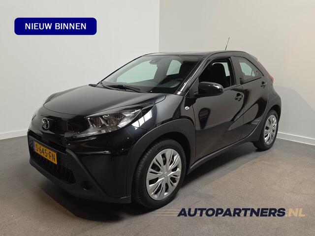 Toyota AYGO X 1.0 VVT-i MT Play Apple Carplay/Android Auto - Adaptive Cruise - Achteruitrijcamera