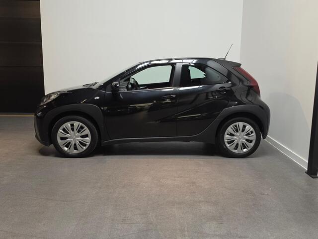 Toyota AYGO X 1.0 VVT-i MT Play Apple Carplay/Android Auto - Adaptive Cruise - Achteruitrijcamera