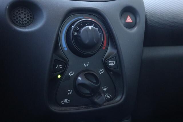 Toyota AYGO 1.0 VVT-i x-fun