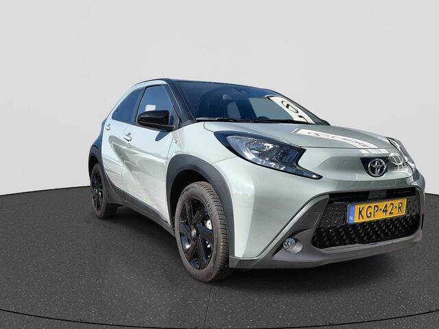 Toyota AYGO X 1.0 VVT-i S-CVT first