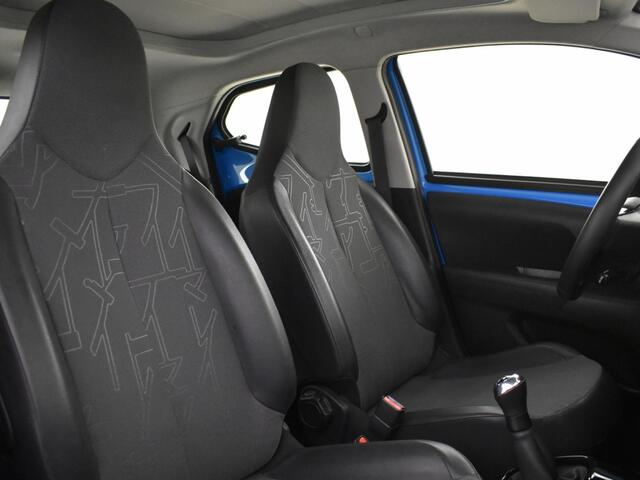 Toyota AYGO 1.0 VVT-i x-cite cabrio | Open dak | Carplay | Camera | Halfleer