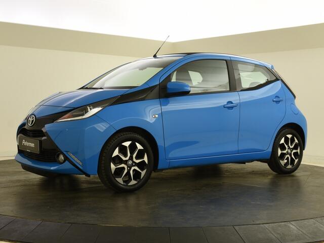 Toyota AYGO 1.0 VVT-i x-cite cabrio | Open dak | Carplay | Camera | Halfleer