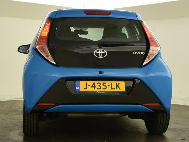 Toyota AYGO 1.0 VVT-i x-cite cabrio | Open dak | Carplay | Camera | Halfleer