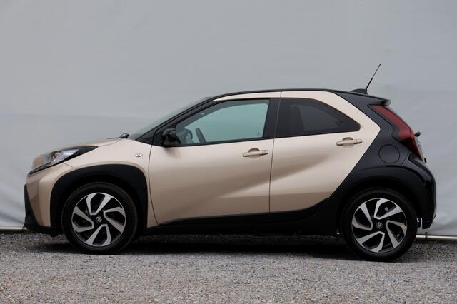 Toyota AYGO 1.0 VVT-i MT Pulse - 72 pk **Bi-tone / Camera / Carplay