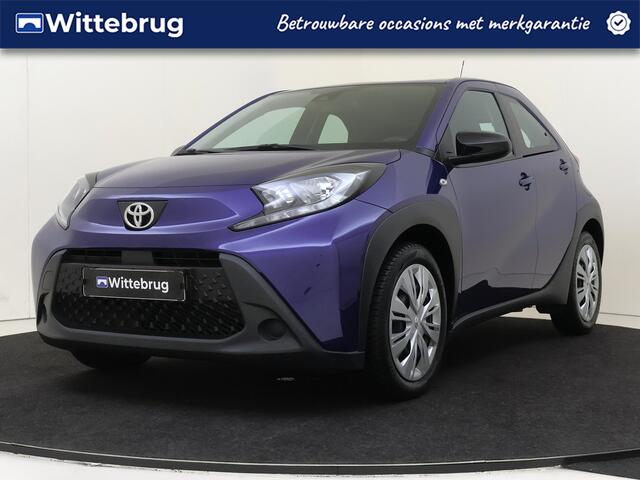 Toyota AYGO X 1.0 VVT-i MT Play