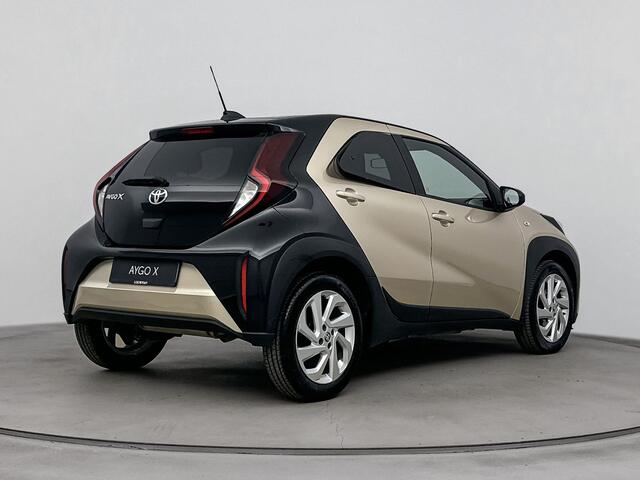 Toyota AYGO X 1.0 VVT-i S-CVT Envy