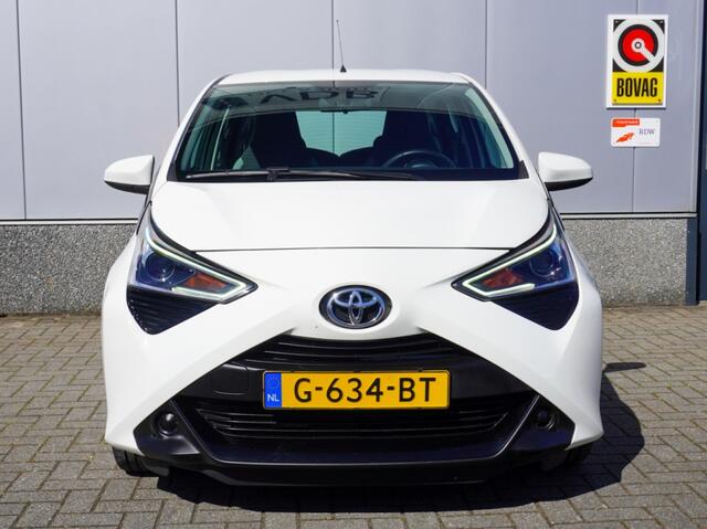 Toyota AYGO 1.0 VVT-i x-play ltd CarPlay | NAP | Camera | Led | Airco