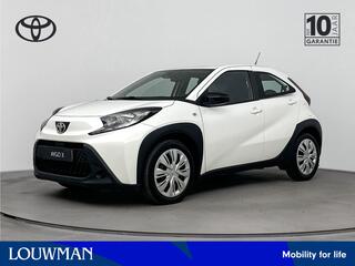 toyota-aygo-x-1.0-vvt-i-s-cvt-play-