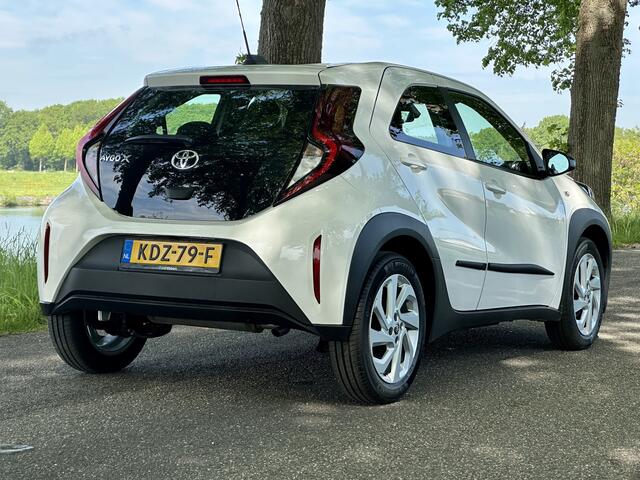 Toyota AYGO X 1.0 VVT-i S-CVT Play | Automaat | Airco | Apple Carplay & Android auto | Achteruitrijcamera