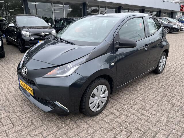 Toyota AYGO 1.0 VVT-i x-fun Airco Bluetooth