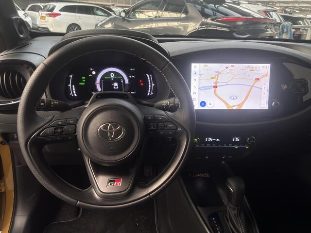 Toyota AYGO X Hybrid 115 GR Sport DEMO KORTING, DIRECT LEVERBAAR, ZEER LUXE AUTO!!!