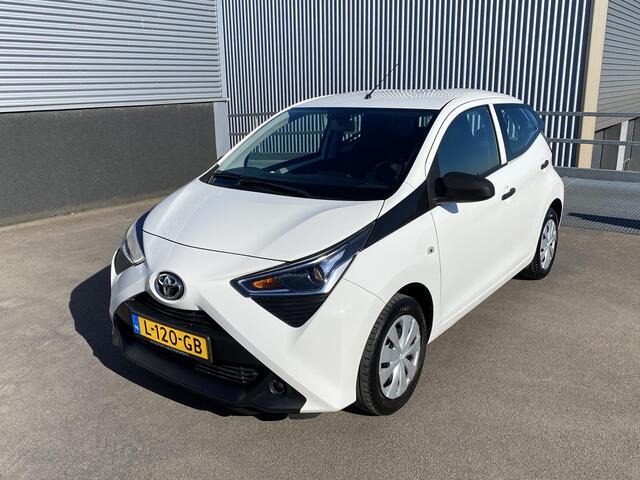 Toyota AYGO 1.0 VVT-i x-fun Nederlandse auto, start/stop systeem, airconditioning, centrale deurvergrendeling, uitstelbare zijruiten achter