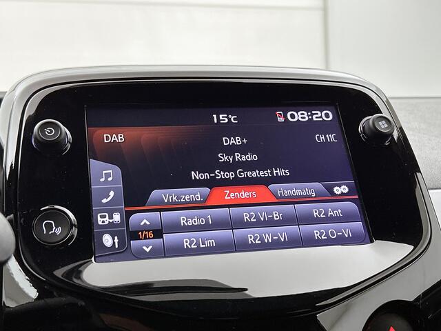 Toyota AYGO 1.0 VVT-i TeamNL | Bluetooth | JBL | Climate Control | LMV |