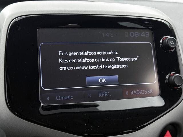 Toyota AYGO 1.0 VVT-i x-play | NL Auto | Dealeronderhouden | Achteruitrijcamera |
