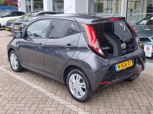 Toyota AYGO 1.0 VVT-i X-PLAY Carplay/Android | Camera HD | Airco