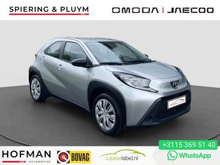 toyota-aygo-x-1.0-vvt-i-s-cvt-play-