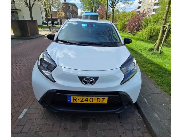 Toyota AYGO X 1.0 VVT-i MT Play, Camera! Carplay! Adapt Cruise Ctrl! VERWACHT!