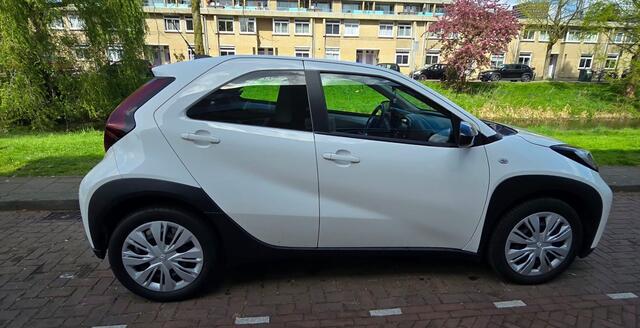 Toyota AYGO X 1.0 VVT-i MT Play, Camera! Carplay! Adapt Cruise Ctrl! VERWACHT!
