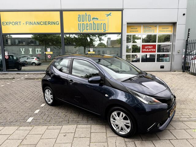 Toyota AYGO 1.0 VVT-i x-cite * 136.404 Km * Airco * Led * Sportvelgen *