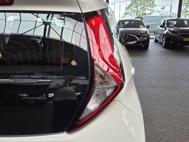 Toyota AYGO 1.0 VVT-i x-play