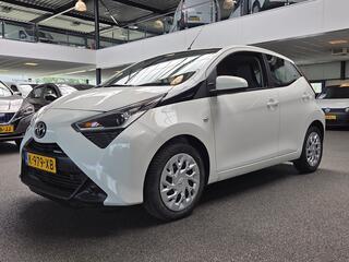 toyota-aygo-1.0-vvt-i-x-play