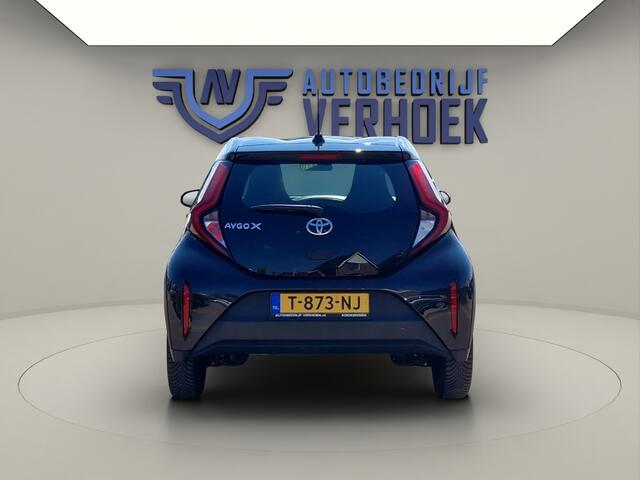 Toyota AYGO X 1.0 VVT-i MT Play NL Auto - All Season Banden - Carplay