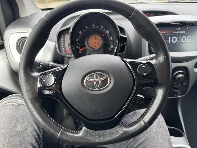 Toyota AYGO 1.0 VVT-i x-play limited CAMERA-LED-AIRCO