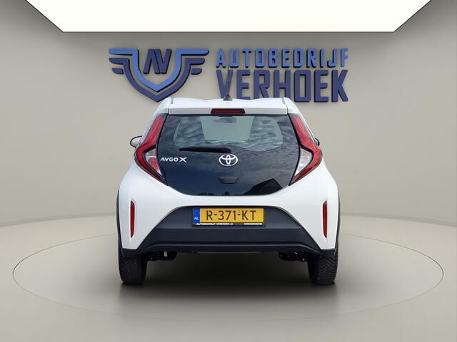 Toyota AYGO X 1.0 VVT-i MT Play NL Auto - All Season Banden - Carplay