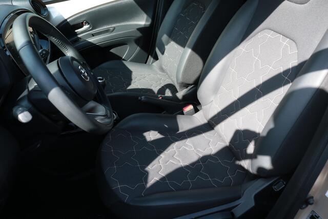 Toyota AYGO X 1.0 VVT-i MT Envy, JBL Audio, Achteruitrijcamera, Adaptive cruise controle, lane assist, Apple & Android audio