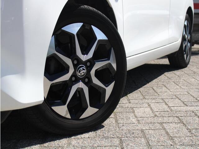 Toyota AYGO 1.0 VVT-i x-joy Achteruitrijcamera, Dimlichten Automatisch, Bluetooth,