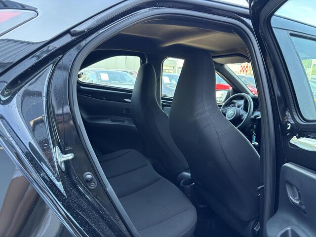 Toyota AYGO X 1.0 VVT-i MT Play