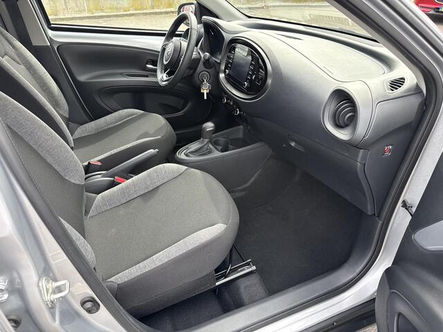 Toyota AYGO X 1.0 VVT-i S-CVT first