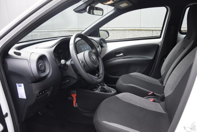 Toyota AYGO X 1.0 VVT-i S-CVT Play | Automaat | 1e eigenaar | Apple carplay/android |