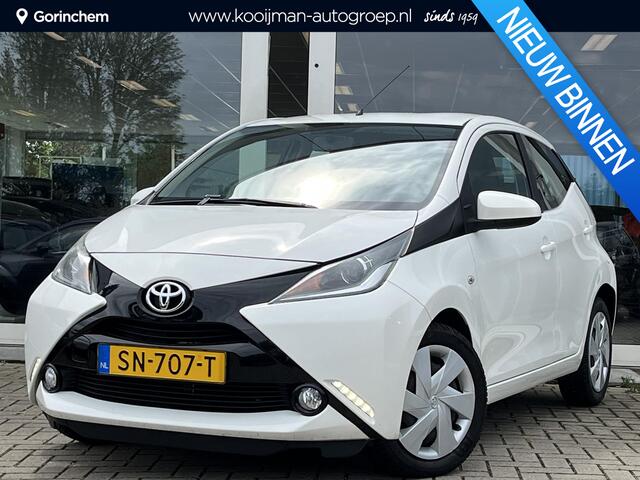 Toyota AYGO 1.0 VVT-i x-play