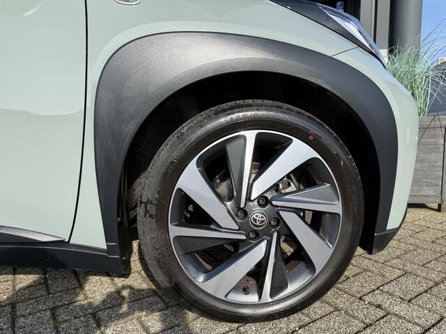 Toyota AYGO X 1.0 VVT-i Autom. Cabriotop Navi Camera Keyless Pdc