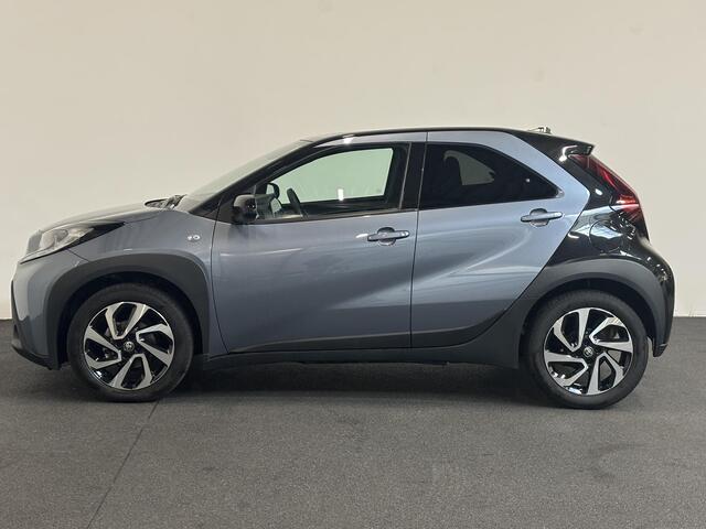 Toyota AYGO X 1.0 VVT-i Automaat Pulse Navigatie Apple Carplay/Android Auto Camera Climate Control Adaptive Cruise Control Two Tone